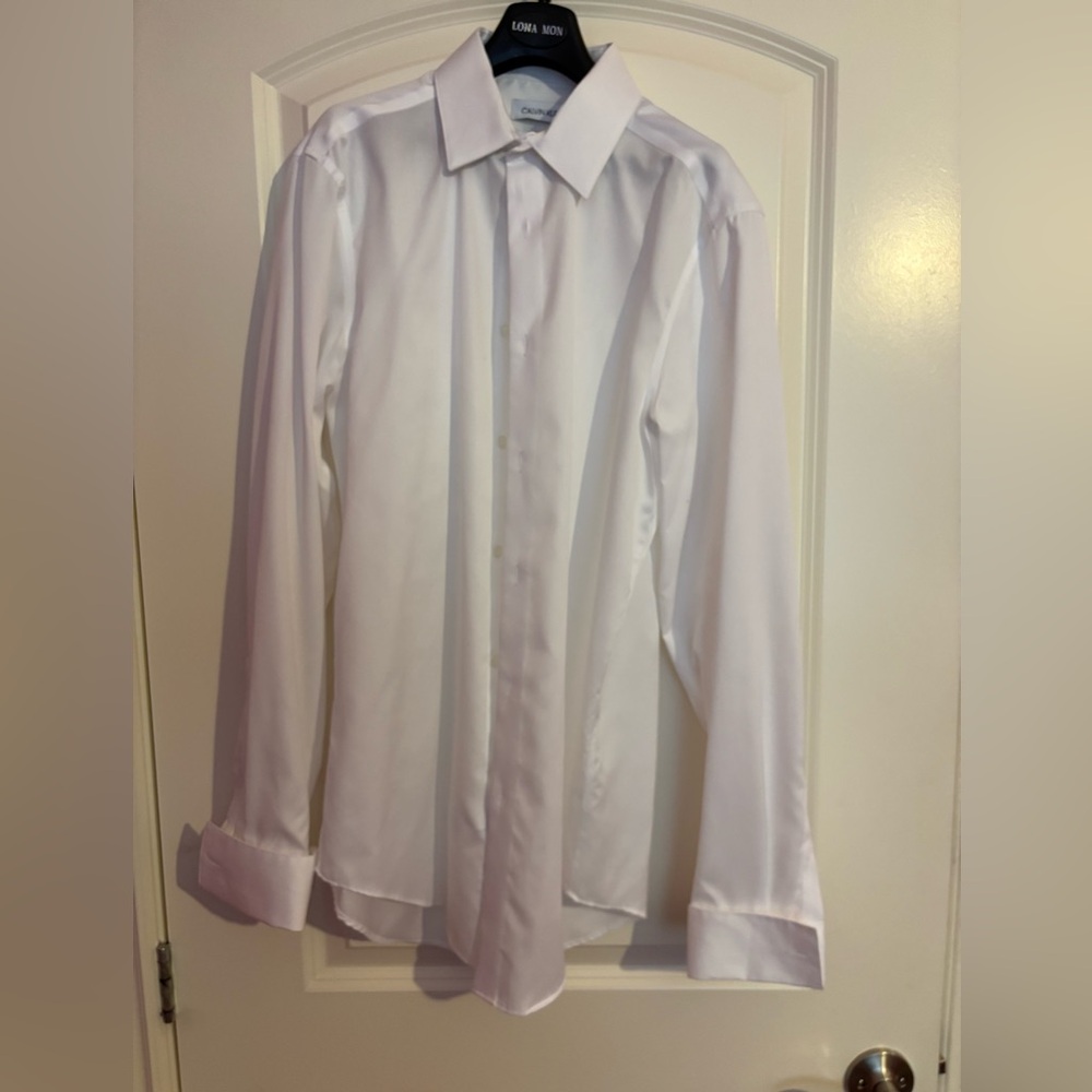 Calvin Klein button up dress shirt